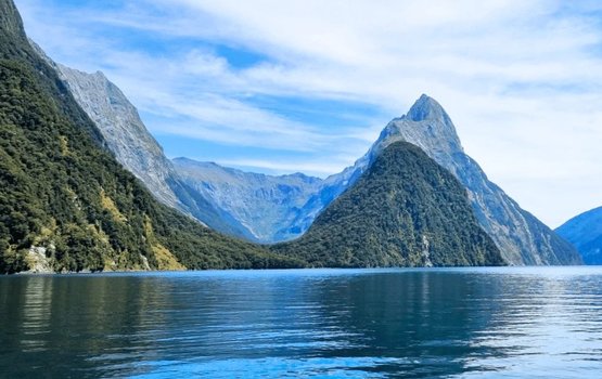 Milford Sound: Farubadha thakaai fen aaru thakuge thereah jaadhuvee dhathureh!
