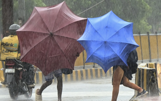 Baarugadha thoofaan 'Arnab' India ge Andhra Pradesh ah araifi